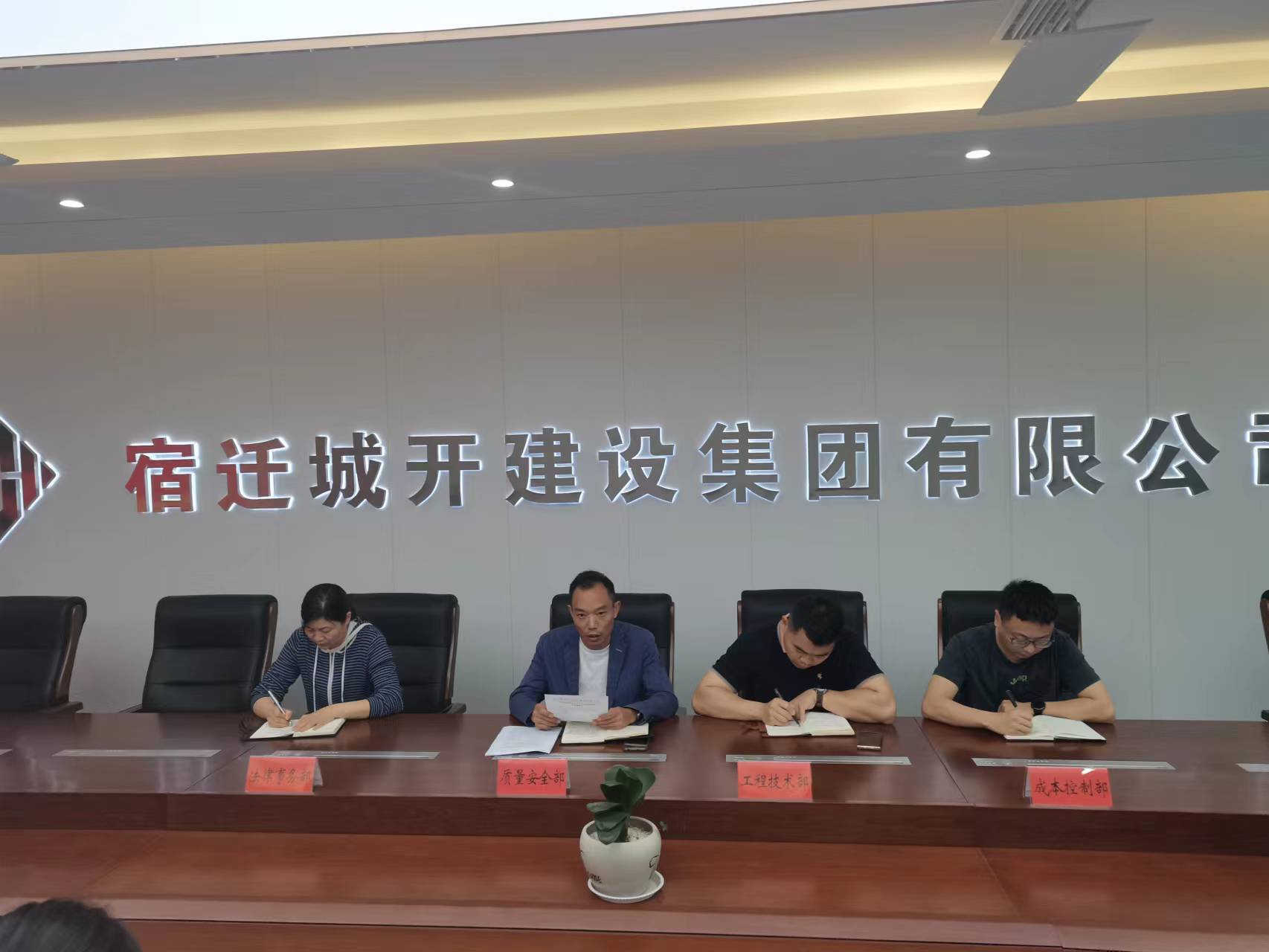 111111.jpg 111111.jpg