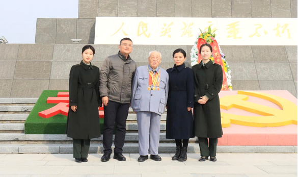 1700817318470.png 1700817318470.png